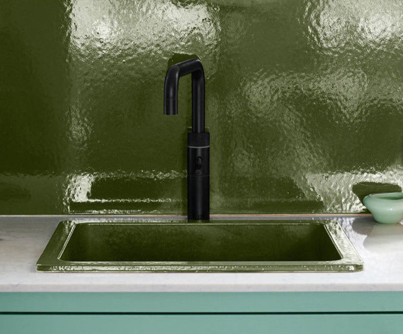 Bean Potato kitchen sink and backsplash